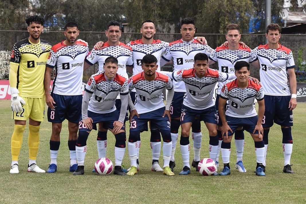Alineación de Recoleta contra Santa Cruz,